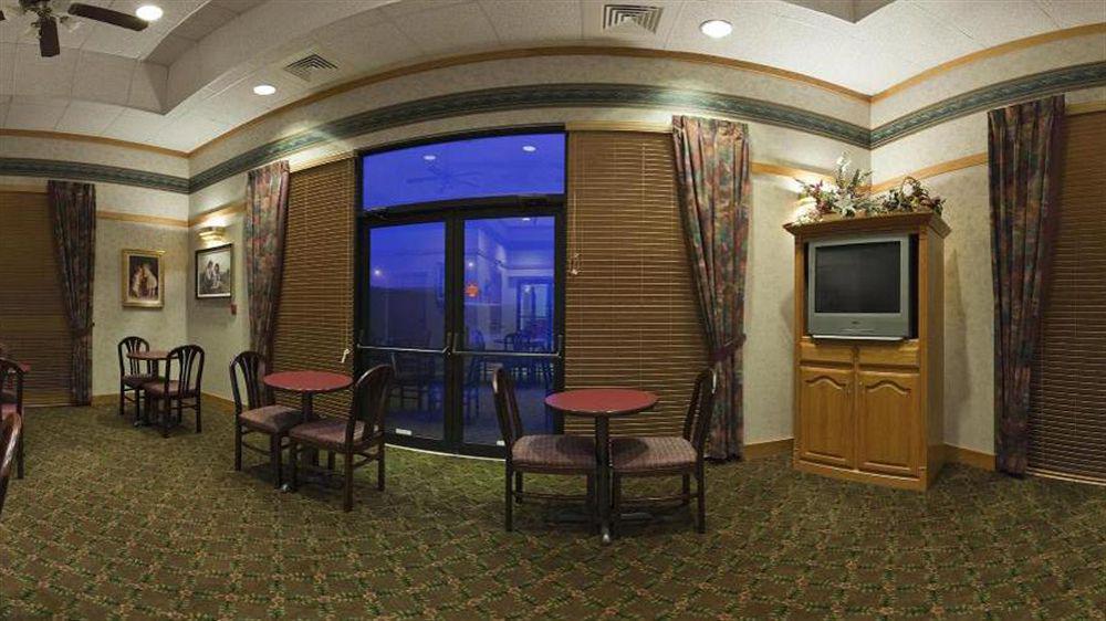 Holiday Inn Express Marshfield - Springfield Area By Ihg Eksteriør billede
