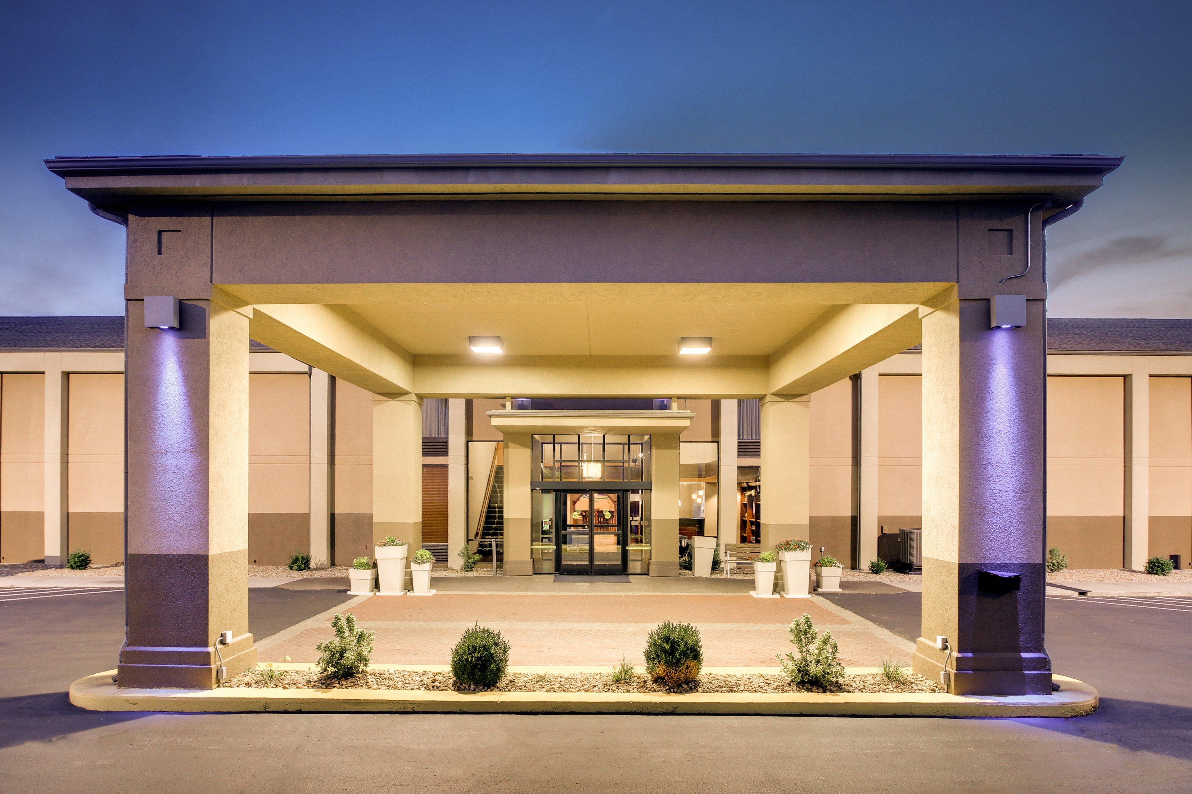 Holiday Inn Express Marshfield - Springfield Area By Ihg Eksteriør billede